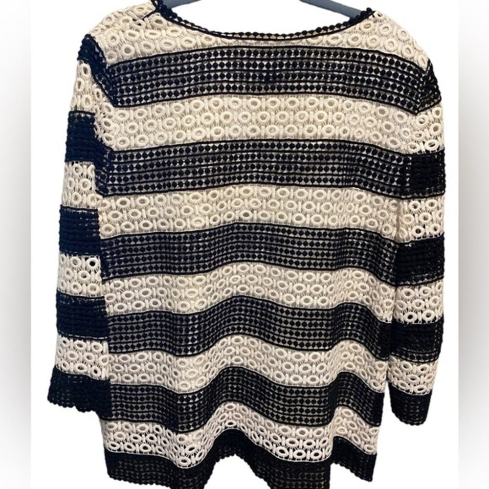 Talbots Embroidered Top Women’s Size L Black Cream 3/4 Sleeves Lined Blouse Lg - Picture 6 of 11